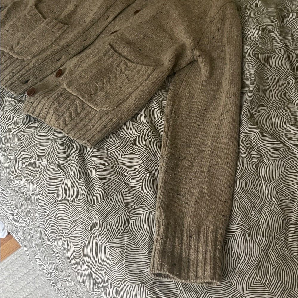 Alex Mill Speckled Taupe Knit Cardigan with Brown Buttons - Picture 4 of 5